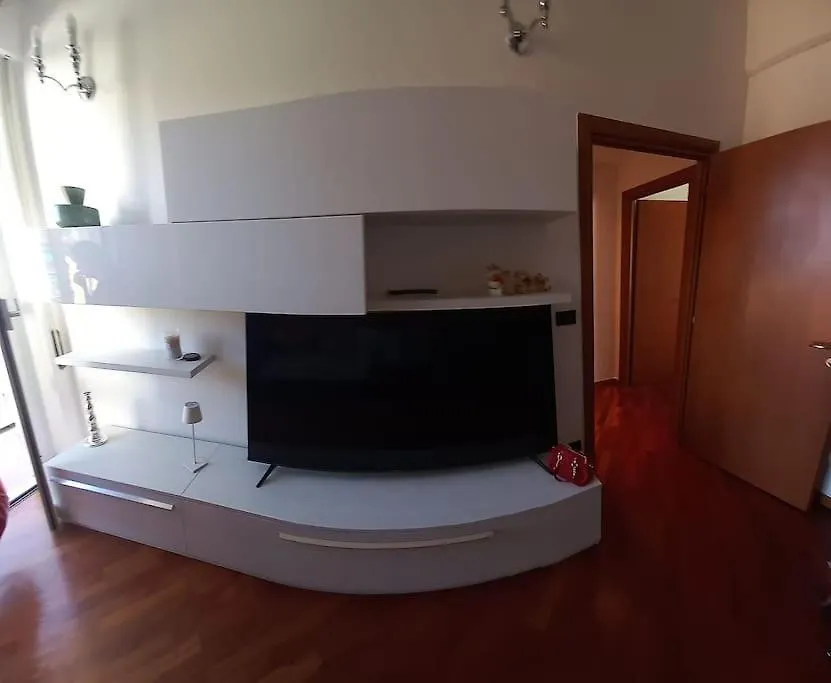 Casa Del Colibri, Genova Sestri Ponente Parcheggio Apartment