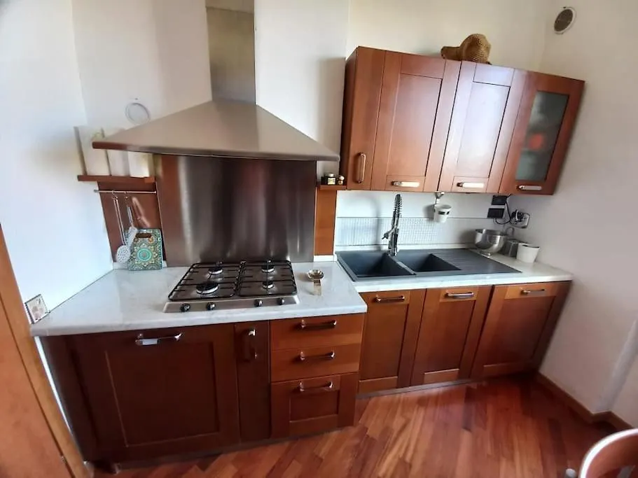 Casa Del Colibri, Genova Sestri Ponente Parcheggio Apartment  Genoa